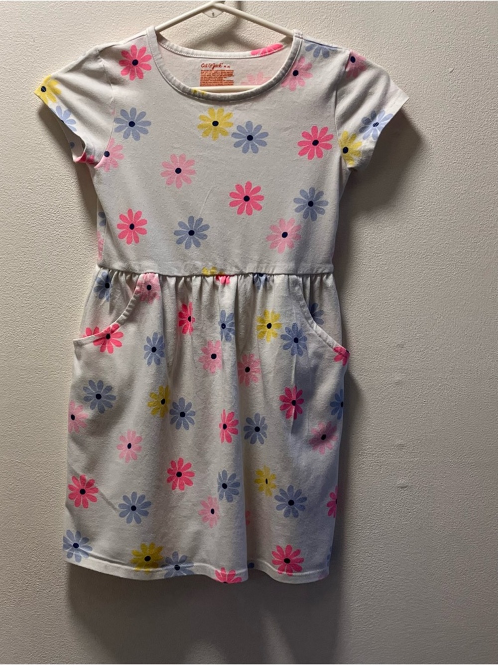 Cat & Jack Casual Comfy Fit and Flare Pull On Coastal, Sz 8, Multicolor Daisies